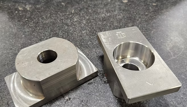 3.38 Recessed Clamping Plate